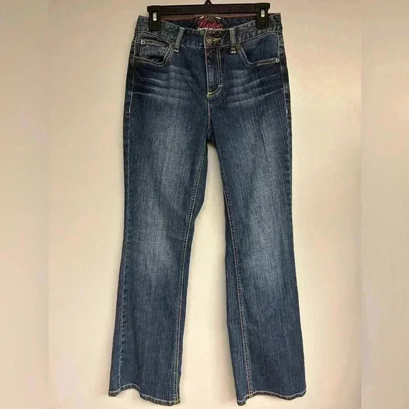 Size 6 regular.Hope Tommy Hill‎ figure jeans. - Picture 1 of 9